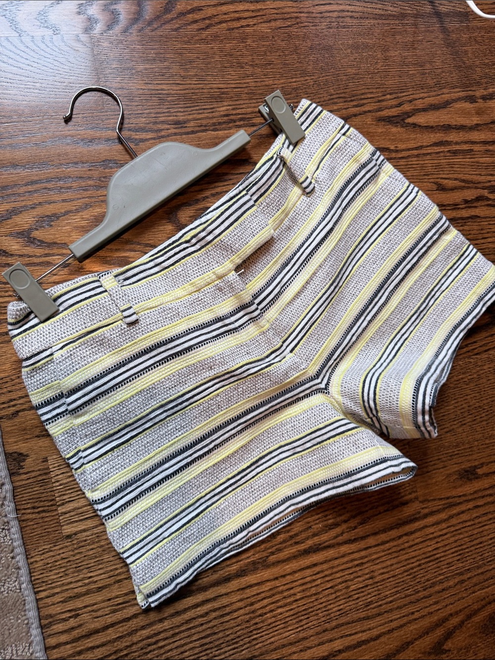 LOFT‎ Multi-tonal Riviera Short - Picture 15 of 15